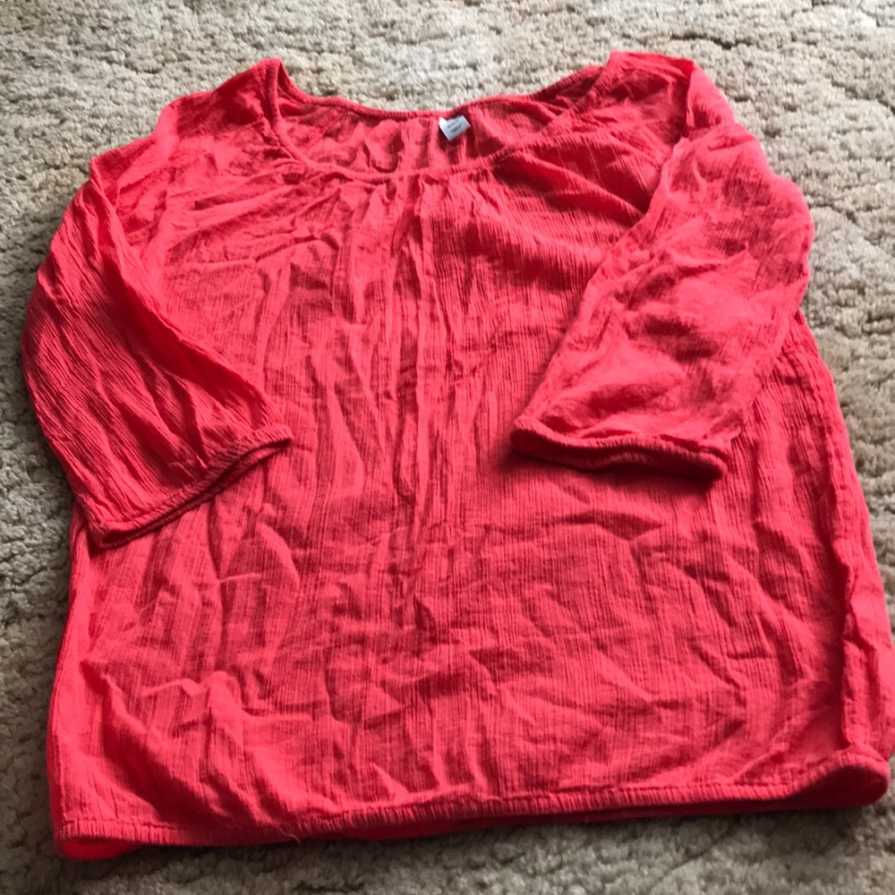 Cute coral color shirt